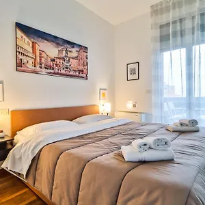 Appartamento Masini House Station-center-fiera, Bologna