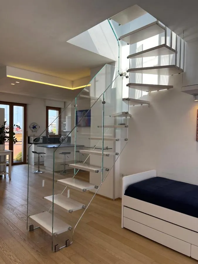 Rooftop In Historical Center Apartment Bologna